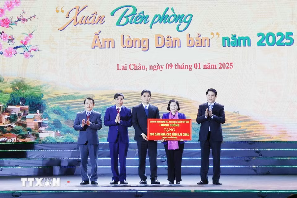Chăm lo Tết cho nhân dân khu vực biên giới đầm ấm, đầy đủ hơn -0