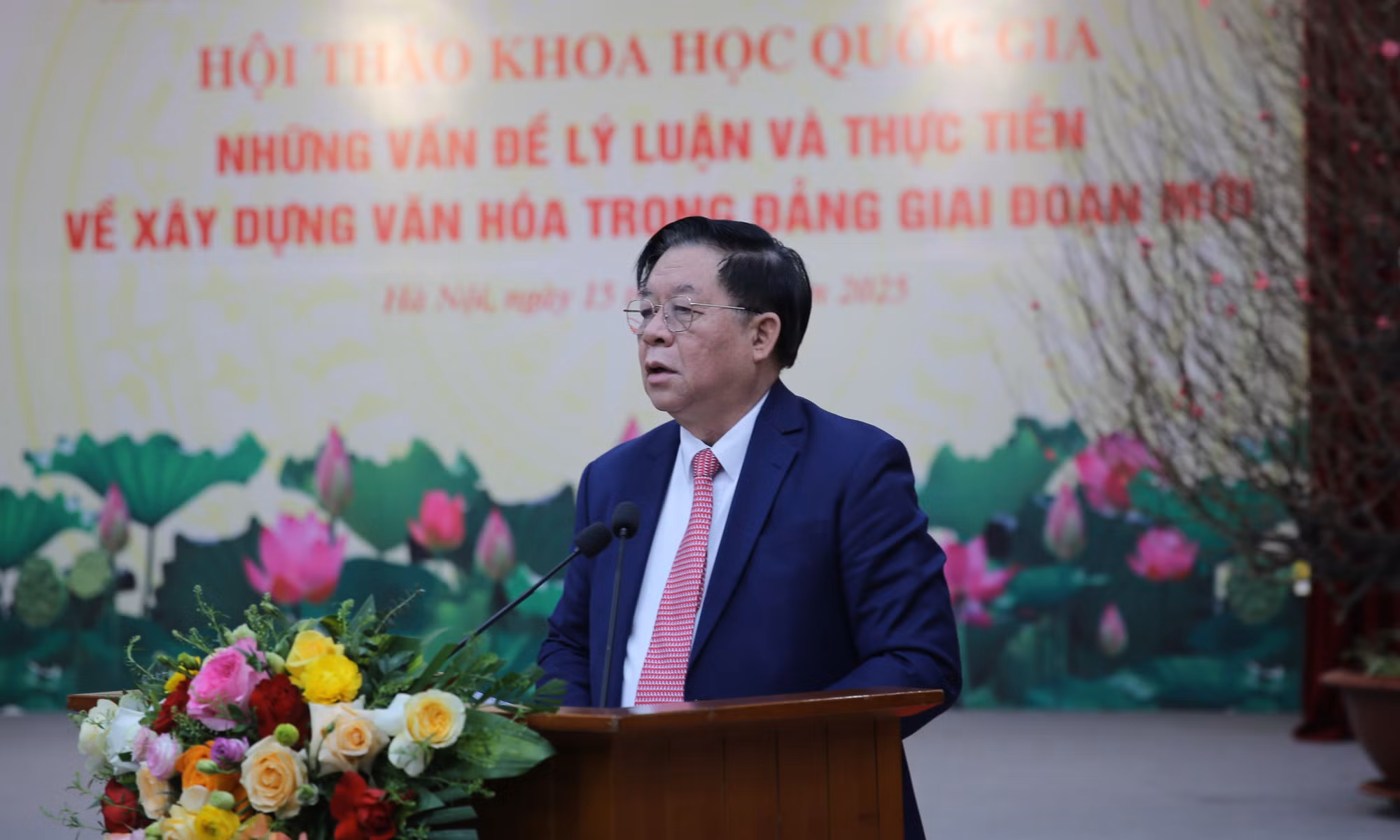 Làm rõ và sâu sắc hơn những vấn đề lý luận và thực tiễn về xây dựng văn hóa trong Đảng giai đoạn mới -0