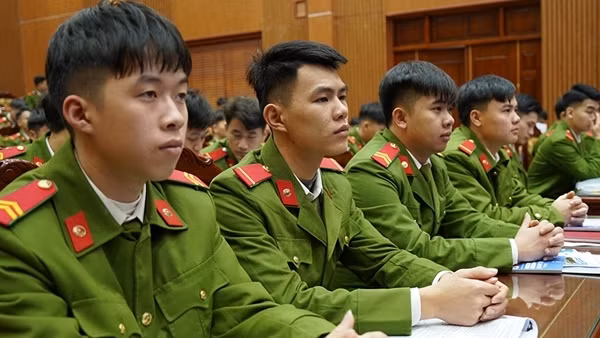 Công an Bắc Kạn với mô hình "Tiếp lửa đam mê – Bắt đầu sự nghiệp"