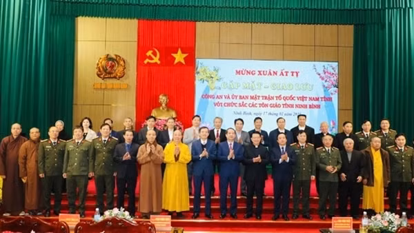 Các chức sắc tôn giáo có vai trò lớn trong phong trào Toàn dân bảo vệ an ninh Tổ quốc