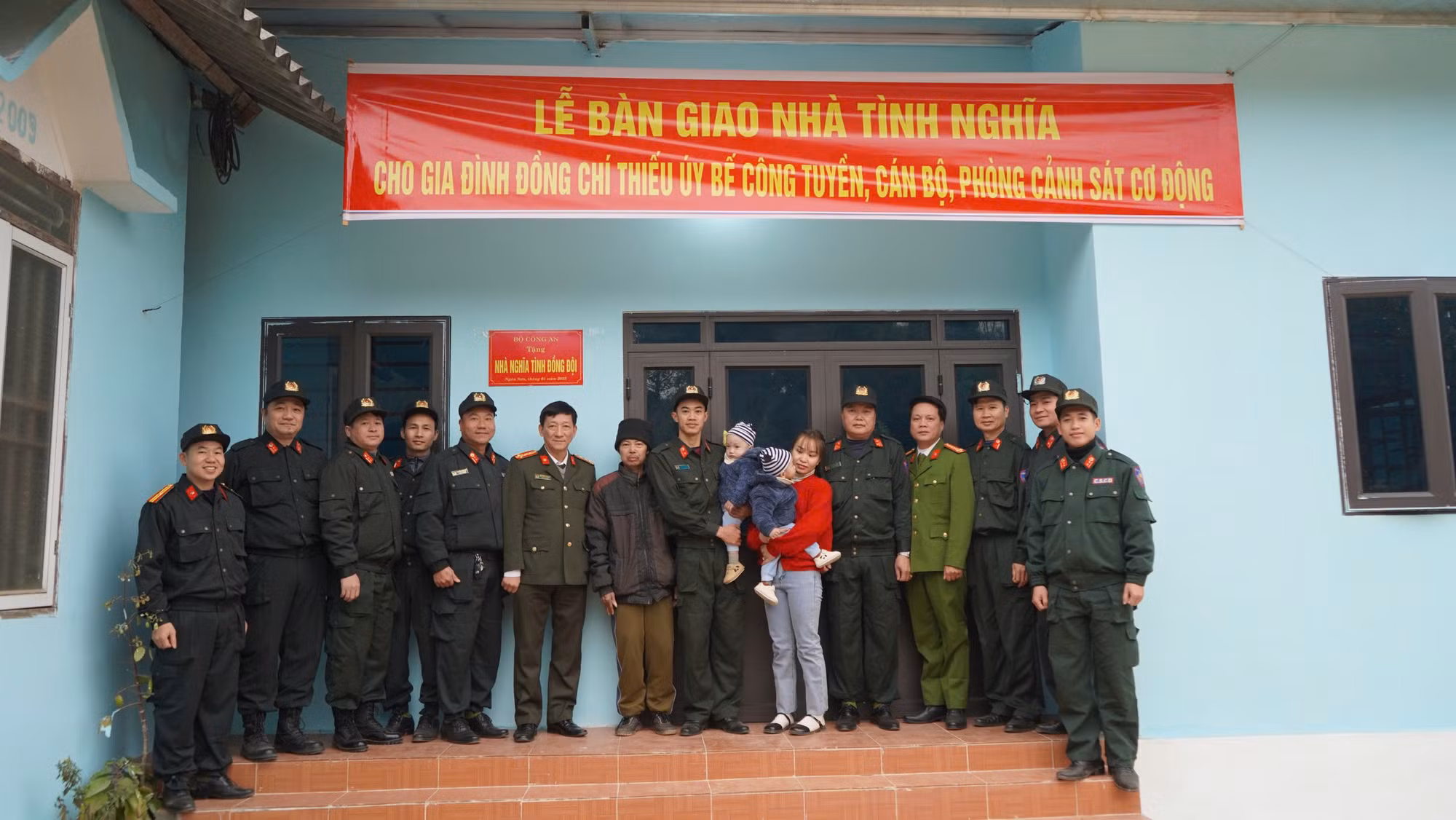 Bắc Kạn bàn giao nhà tình nghĩa cho CBCS từ kinh phí hỗ trợ của Bộ Công an -0