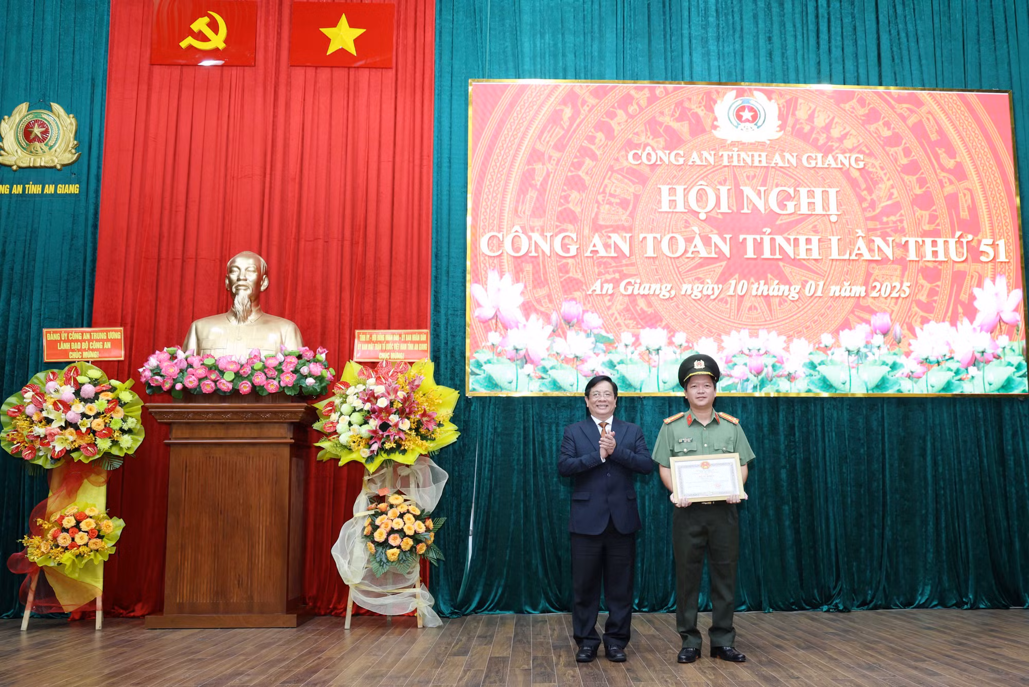 Khánh thành công trình Trụ sở làm việc Công an tỉnh An Giang -0