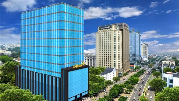 LPBank gia nhập câu lạc bộ lợi nhuận 10 nghìn tỷ