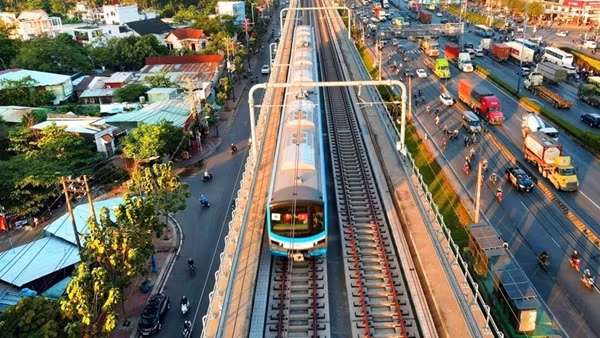 Suất đầu tư đường sắt Lào Cai - Hà Nội - Hải Phòng hơn 15,4 triệu USD/km