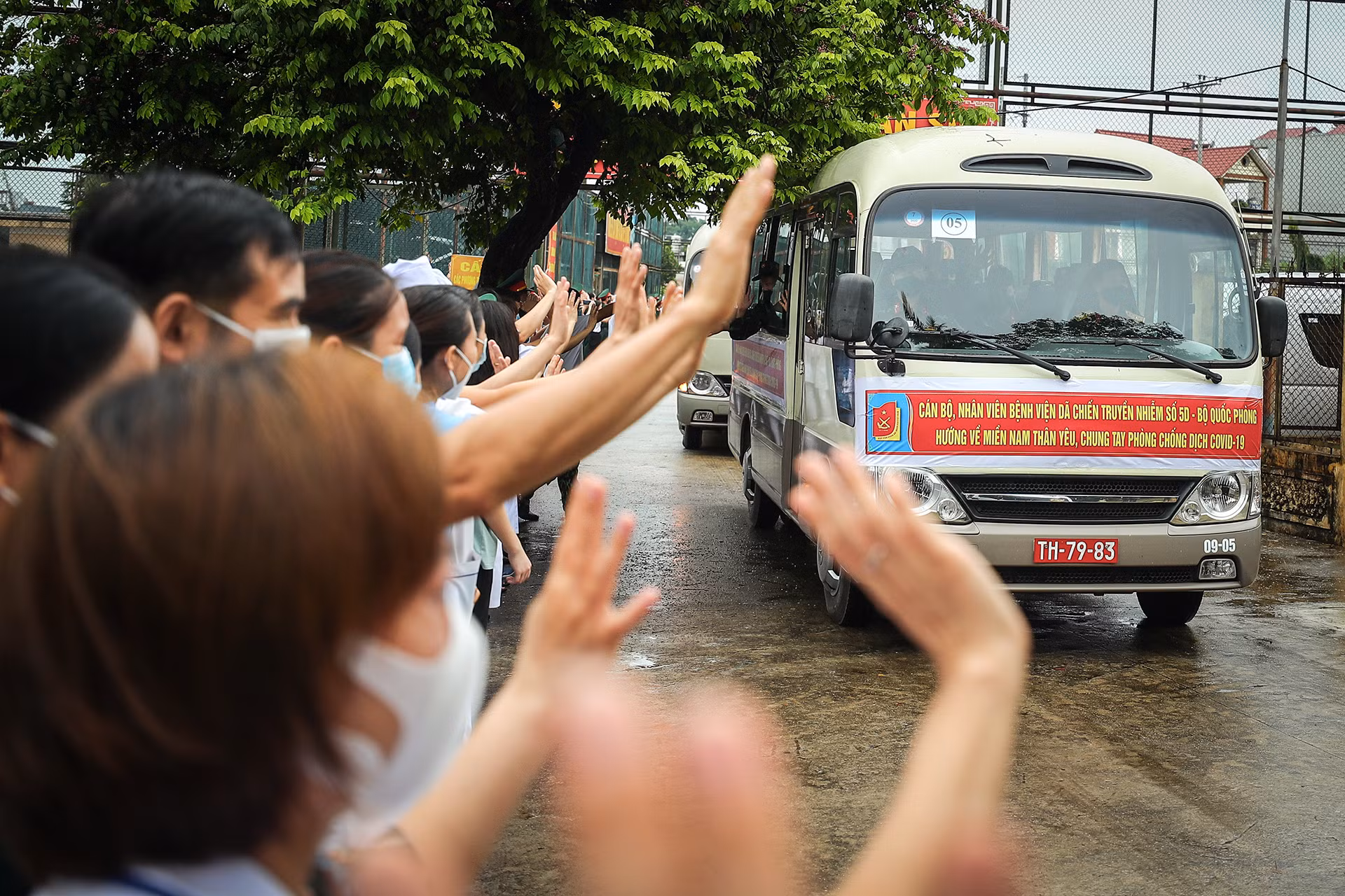 Y, bác sĩ Quân đội hành quân vào Nam “chi viện” chống dịch COVID-19 -9