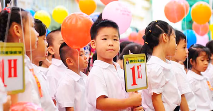 Học sinh tựu trường sớm nhất vào ngày 23/8 -0