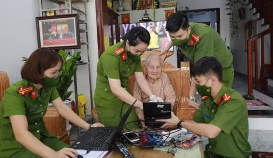 Truy tặng danh hiệu “Bà mẹ Việt Nam Anh hùng” ảnh 2