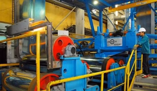 Khẩn trương nghiên cứu, đề xuất giảm các loại thuế, phí liên quan đến xăng dầu, tiêu dùng ảnh 3