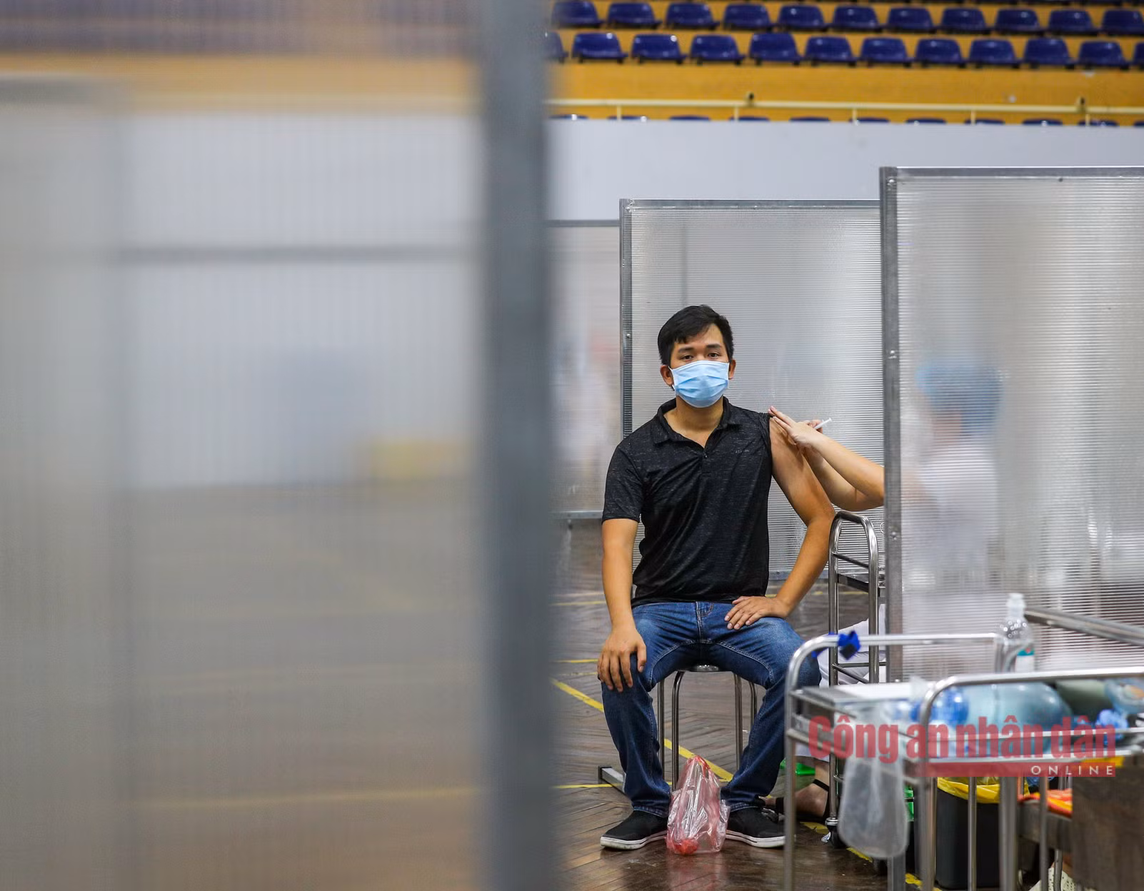 Quận Đống Đa hoàn thành tiêm vaccine cho ba phường -2