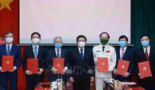 Thượng tướng Nguyễn Văn Thành giữ chức vụ Phó Chủ tịch thường trực Hội đồng lý luận Trung ươn -0