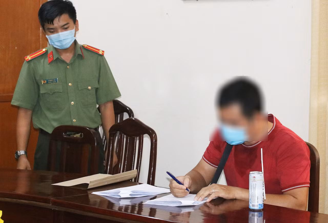 vinh long xu phat.jpg -0