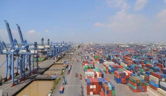 Lo ngại tắc nghẽn hàng hóa tại cảng Cát Lái lan sang cảng Cái Mép