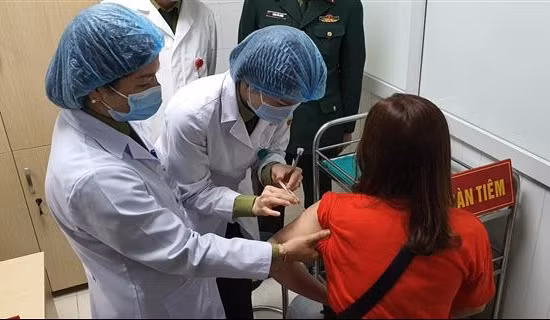 Ấn Độ hỗ trợ Việt Nam phát triển vaccine Nanocovax ảnh 2