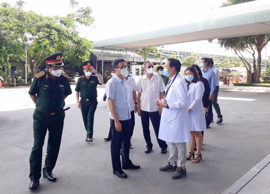 Phó Thủ tướng Vũ Đức Đam kiểm tra công tác phòng, chống COVID-19 tại Bạc Liêu -1