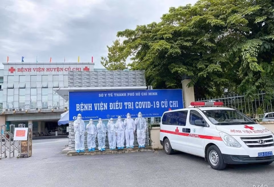 Khi mệt mỏi lại nghĩ đến 8 chữ: “Hãy giành giật sự sống cho bệnh nhân