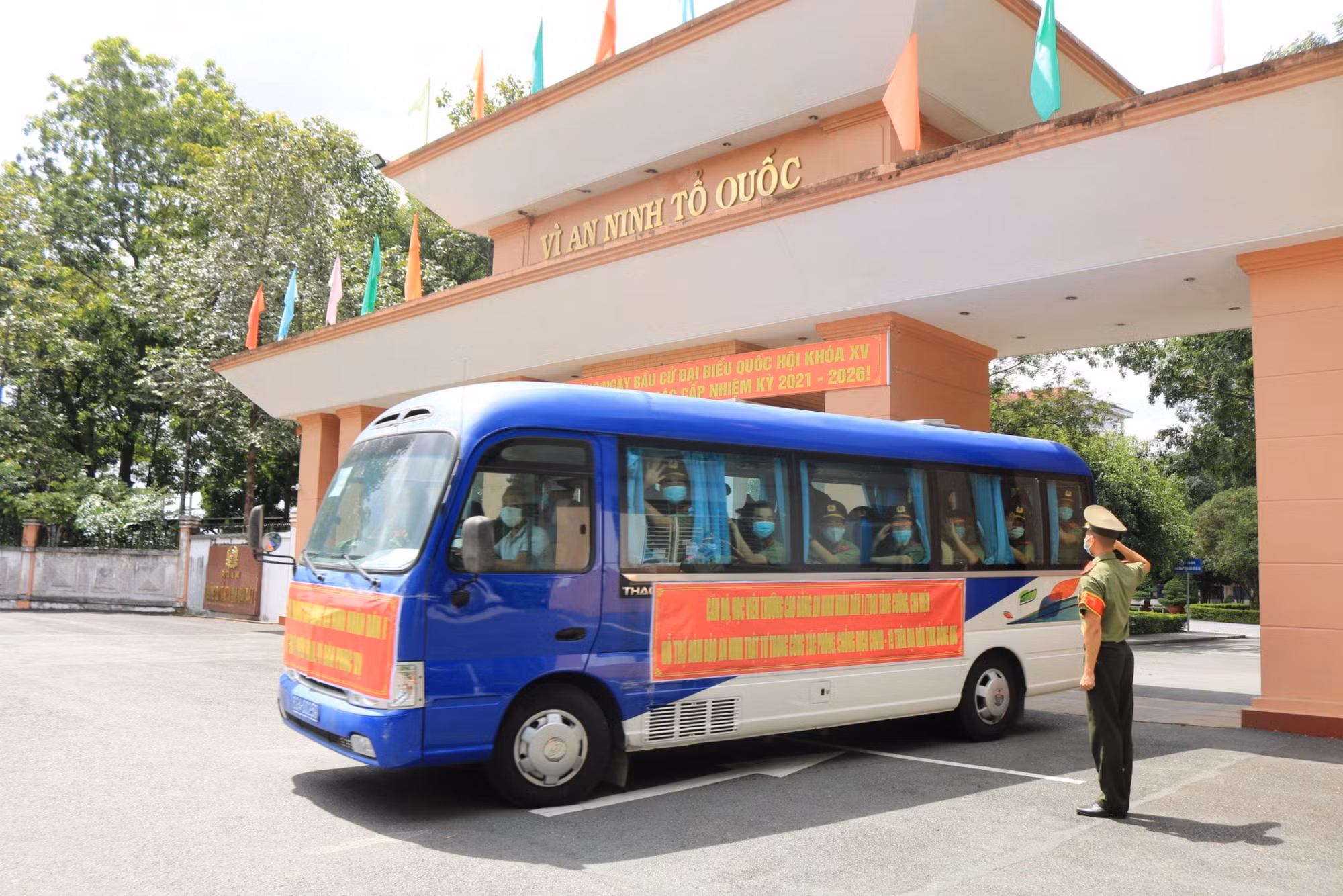 Bộ Công an chi viện 70 cán bộ, học viên ANND hỗ trợ Đồng Nai phòng, chống dịch -0
