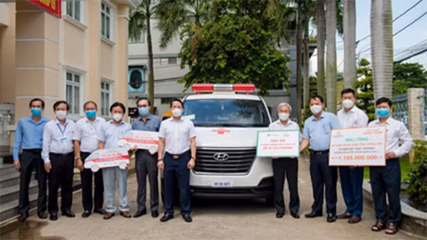 Tập đoàn Hưng Thịnh tiếp tục hỗ trợ gần 11 tỷ đồng cùng nhiều tỉnh, thành chống dịch COVID-19 -0