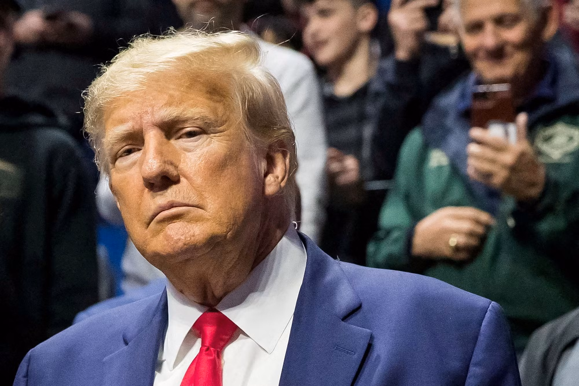 Ông Trump nói gì khi chính thức bị truy tố hình sự? -0