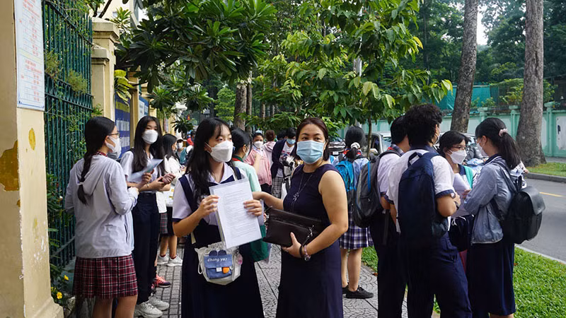 Cảnh báo thủ đoạn thông báo “phụ huynh bị tai nạn” để lừa học sinh -0