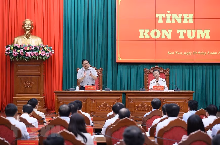 Thủ tướng Phạm Minh Chính làm việc với Ban Thường vụ Tỉnh ủy Kon Tum -0