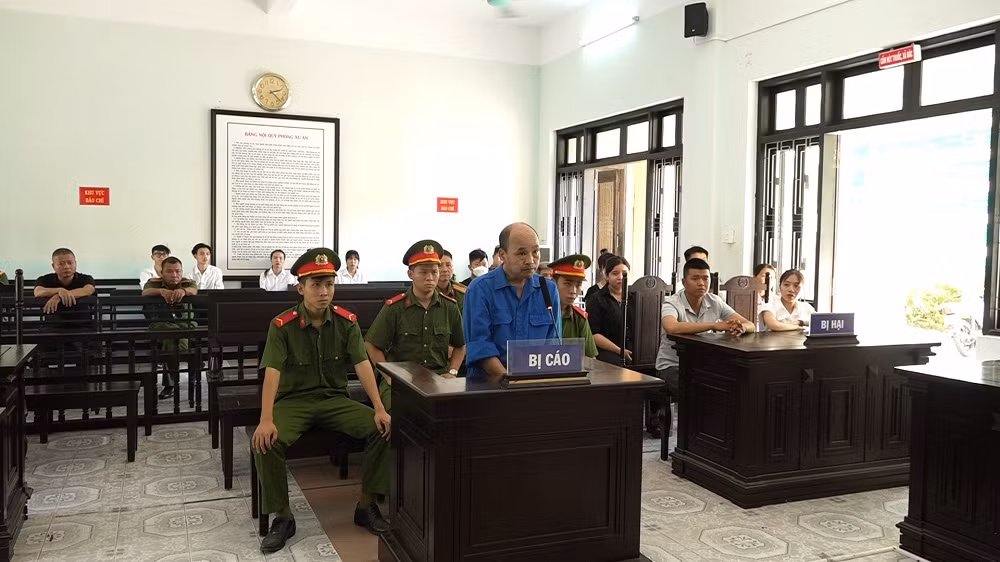 Tử hình kẻ đâm 31 nhát dao vào người tình -0