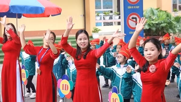 Năm học mới vẫn “nhức nhối” tình trạng thiếu giáo viên