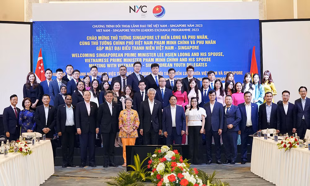 Phát huy vai trò tiên phong, xung kích thúc đẩy mối quan hệ Việt Nam - Singapore -0