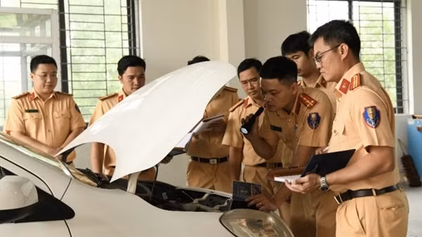 Tháo “điểm nghẽn” trong đăng kiểm xe cơ giới (Bài 4)