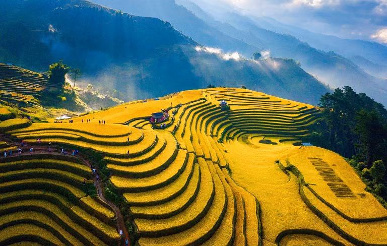 Trao giải và triển lãm ảnh “Tỏa sáng Việt Nam - Amazing Vietnam” -1