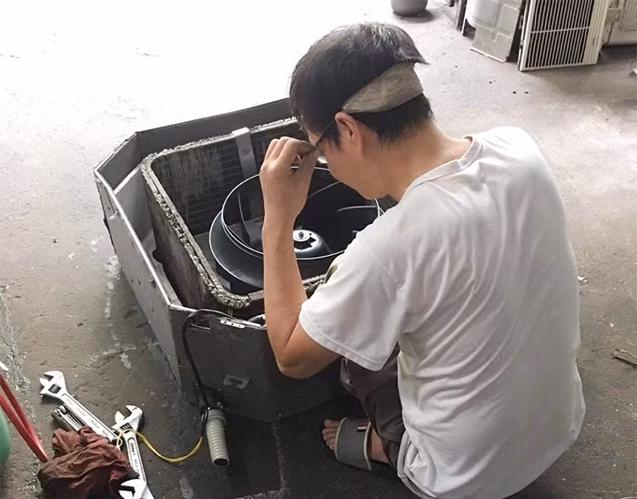 Đủ chiêu trò lừa đảo trên chợ thanh lý đồ cũ -0