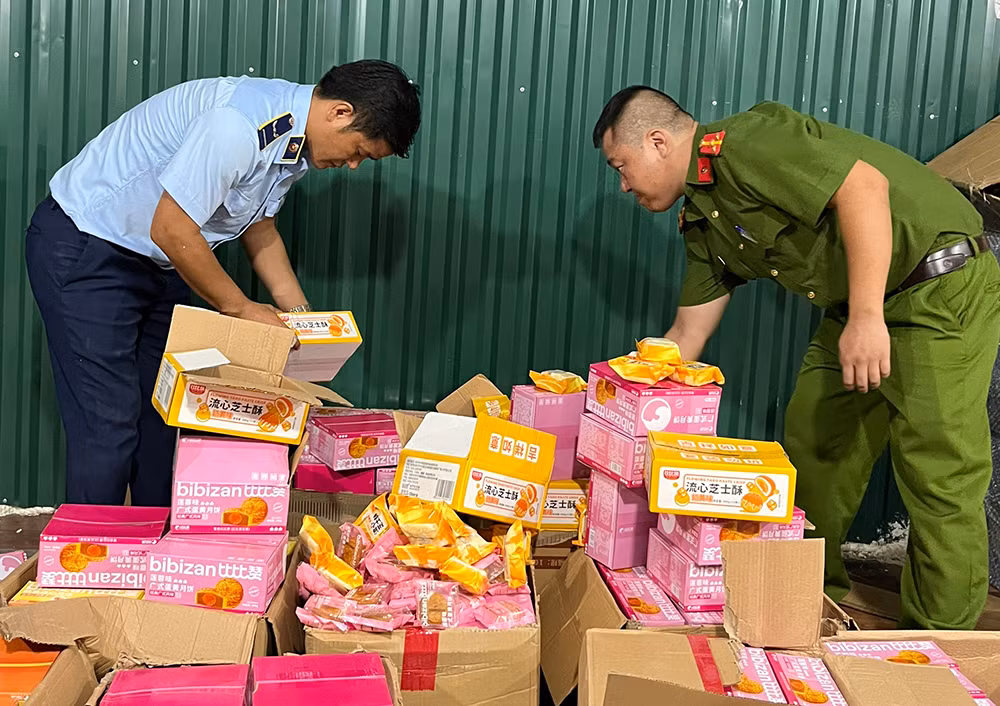 Bát nháo bánh Trung thu không rõ nguồn gốc -0