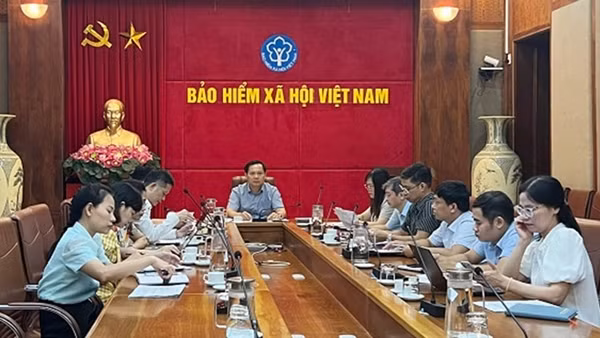 Tăng cường vai trò lãnh đạo, chỉ đạo của Ban Thường vụ tỉnh ủy, thành ủy trong thực hiện chính sách BHXH