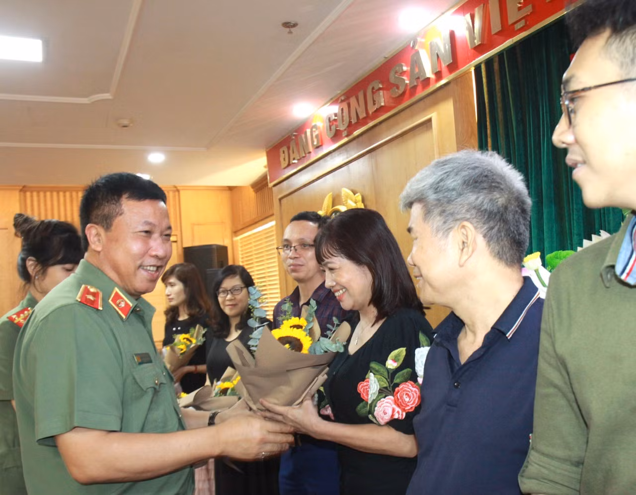 Khai mạc Trại sáng tác âm nhạc, văn học với chủ đề “Cảnh sát cơ động - Lá chắn thép bảo vệ bình yên cuộc sống” -0