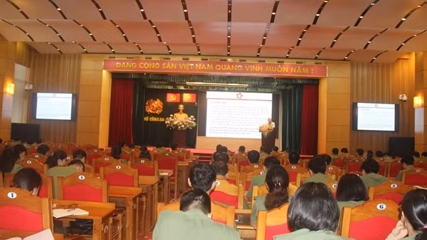 Tập huấn công tác cải cách hành chính trong CAND