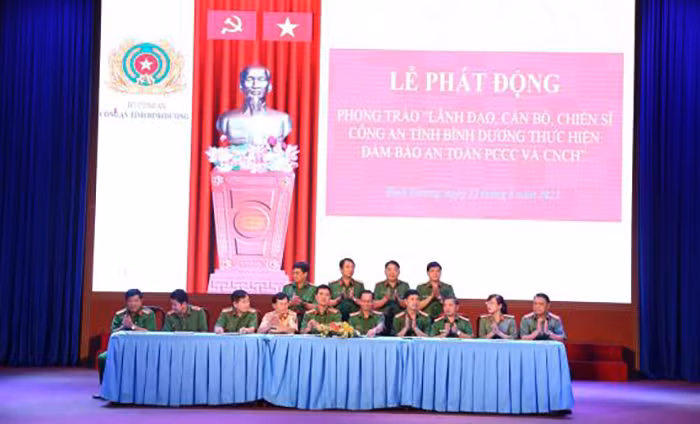 Nhiều cách làm hay trong phòng cháy chữa cháy và cứu nạn cứu hộ ở Bình Dương -0