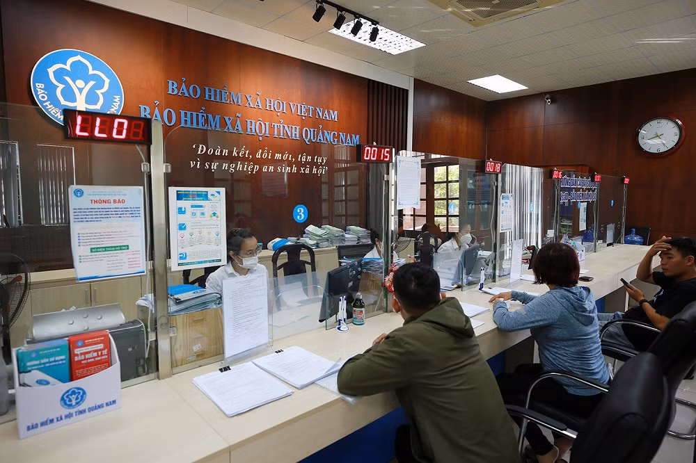 Giả danh cơ quan BHXH để lừa đảo chiếm đoạt tài sản -0