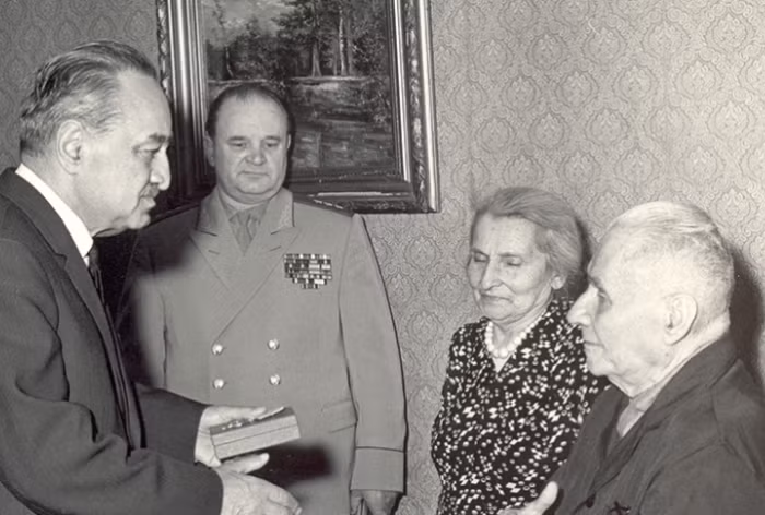 Stefan Mrochkovsky - nhà tình báo tài năng mang về cho tổ quốc hàng triệu USD -0