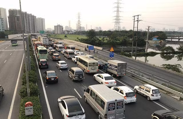 Di chuyển ở Hà Nội trong dịp 2/9 người dân cần lưu ý điều gì? -0