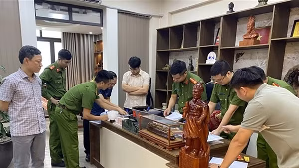 Mạo danh Phó vụ trưởng Ban Nội chính Trung ương lừa đảo gần 10 tỷ đồng