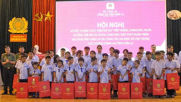 Quan tâm công tác chăm sóc, nuôi dưỡng trẻ em có hoàn cảnh đặc biệt khó khăn