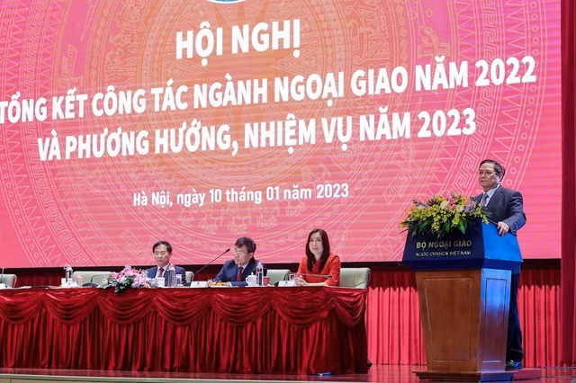 Quyết tâm xây dựng ngành ngoại giao vững mạnh, toàn diện, hiện đại -0