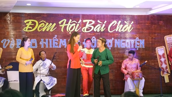 Đặt nhạc chờ điện thoại, hát Bài chòi tuyên truyền chính sách BHXH ở Quảng Nam
