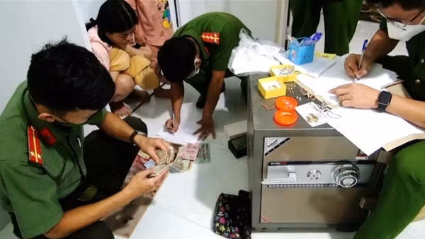 Nhiều con nợ bị “tín dụng đen” ép vào tình thế vi phạm pháp luật ảnh 2