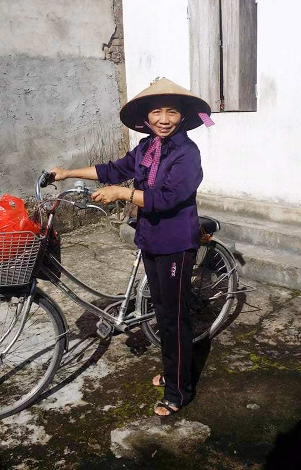 “Bà đỡ” của những học trò nghèo -0