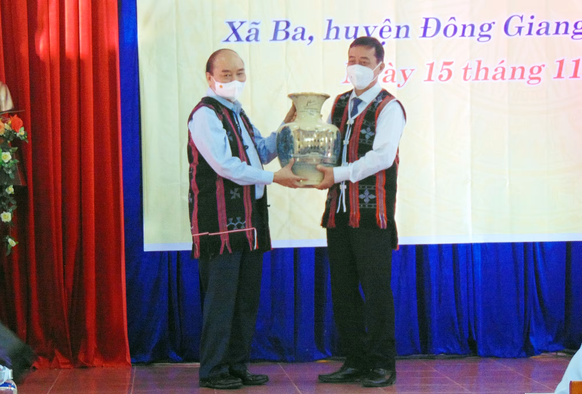 Thường xuyên lắng nghe, giải quyết tâm tư, nguyện vọng cho nhân dân -0