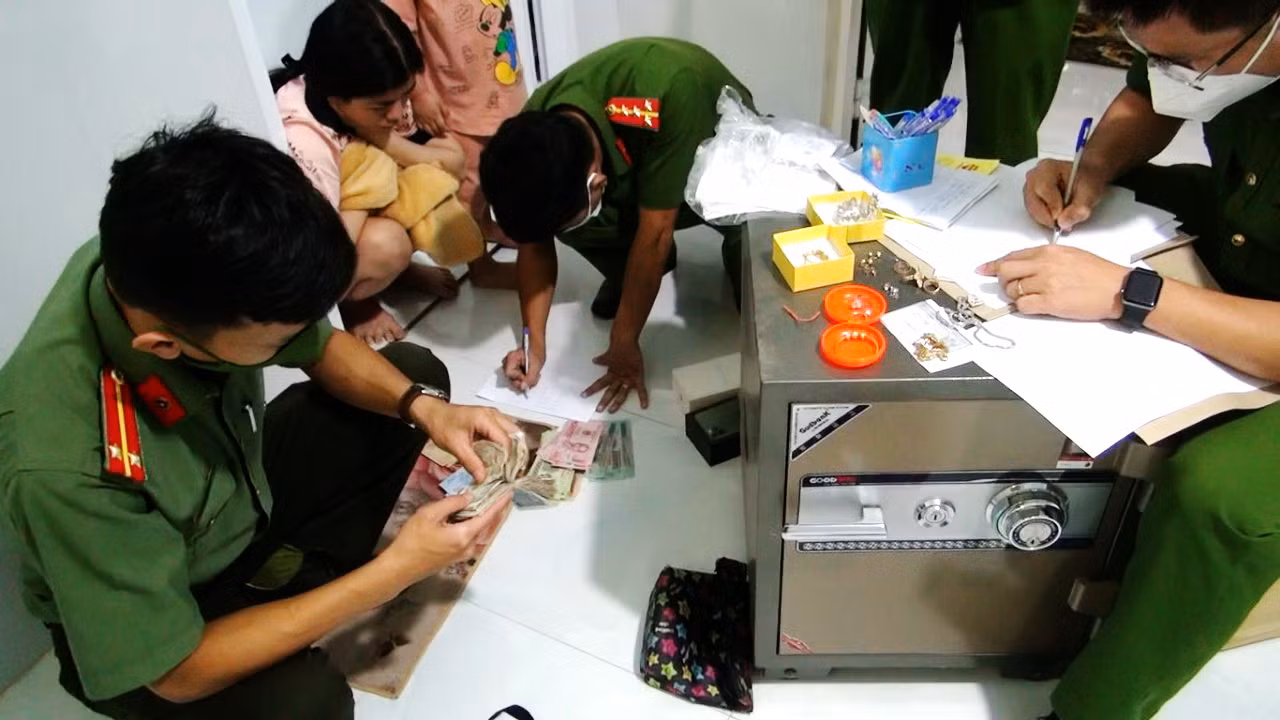 Thêm một nhóm “tín dụng đen” bị Công an huyện Ninh Hải triệt xóa -0
