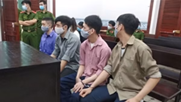 Nhận “quả đắng” vì vay tiền từ các app “tín dụng đen” ảnh 3