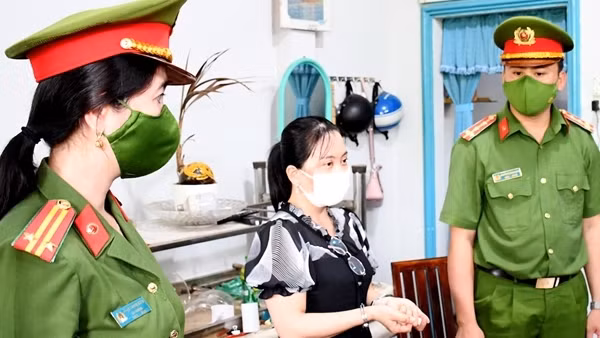 Bắt tạm giam 3 đối tượng lập khống hợp đồng thi công ảnh 3