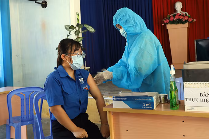  Từ hôm nay, vũ trường, karaoke, massage… ở Khánh Hòa được hoạt động có điều kiện -0