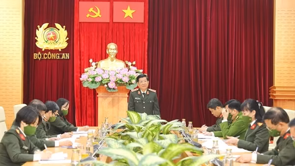 Hợp lực để chuyển từ "phòng ngừa" sang "tấn công" COVID-19 bằng công nghệ ảnh 3